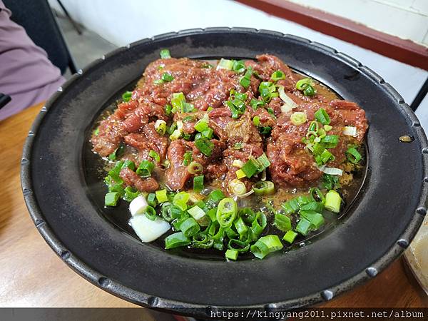 《花蓮•食》花蓮美味鐵板牛料理|花蓮南濱路上美食餐廳|吉安鄉