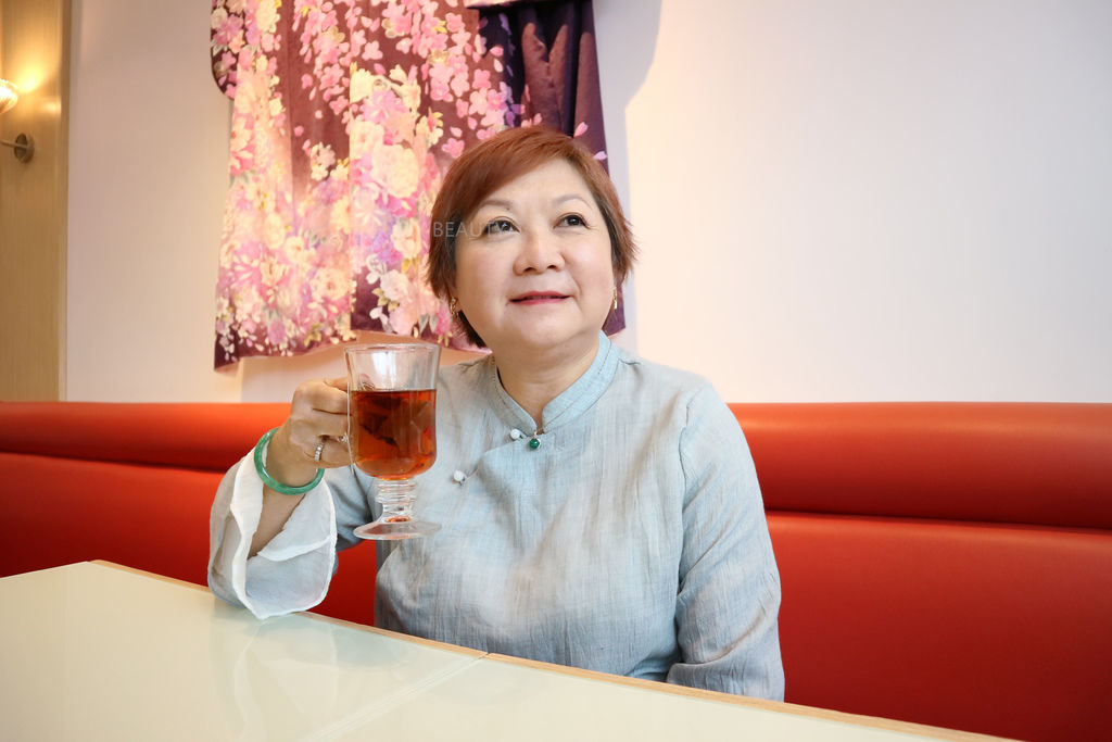 KinlyBeauty_Elanie01.jpg KinlyBeauty_Elanie01.jpg