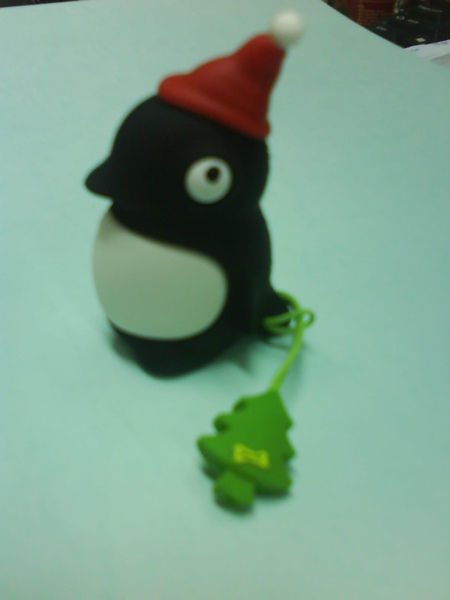 聖誕版企鵝隨身碟