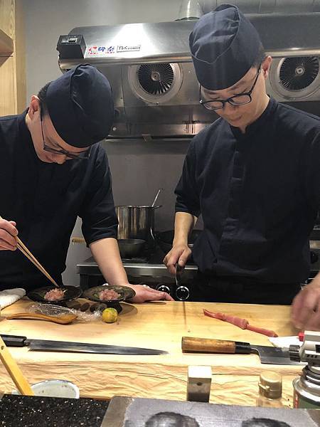 S__42205210.jpg 日式料理師傅