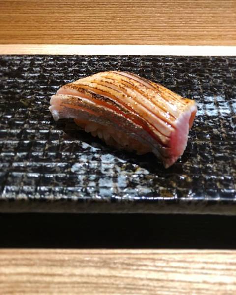 122518_190109_0010.jpg 炙燒握壽司