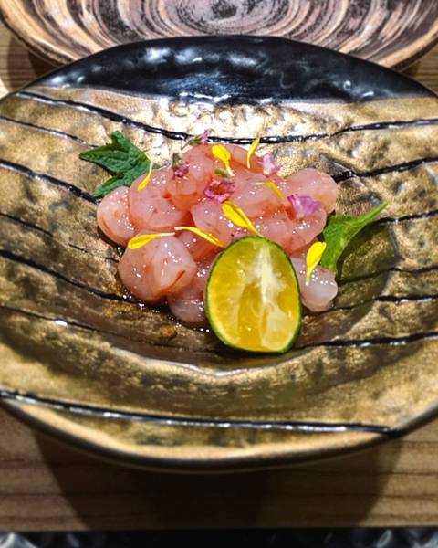 122518_190109_0025.jpg 蝦母