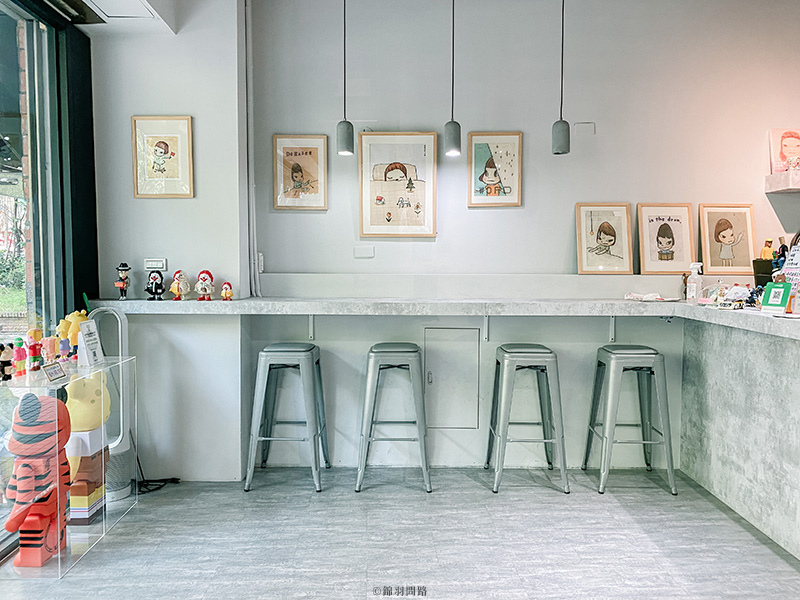 QueenReYa皇后熱壓吐司,奈良美智,中和早午餐,輕工業風,現磨咖啡,熱壓吐司,棉花糖熊熊鬆餅屋,新北,中和區,早午餐,熱壓吐