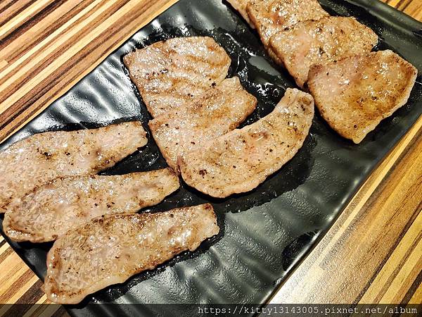 韓舍 熟成肉韓式烤肉-桃園美食-和牛-烤肉推薦-韓式烤肉推薦-4.日本A五和牛肋眼蓋