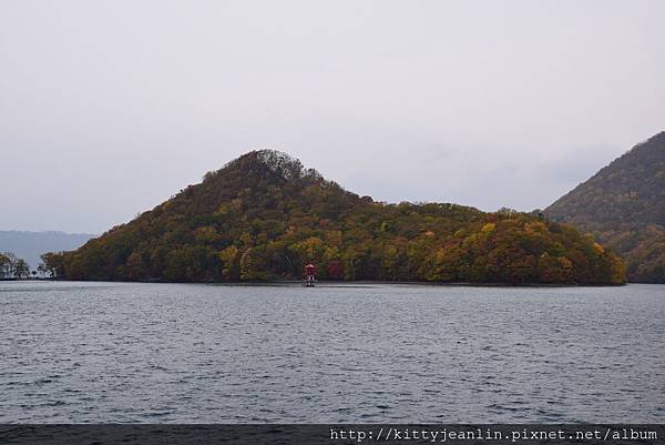 洞爺湖中島