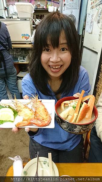 小樽三角市場-滝波食堂饗午餐