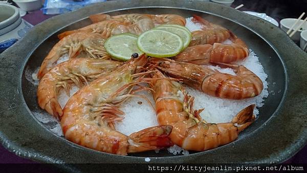 龍佳園 景觀餐廳 初二大餐吃飽飽