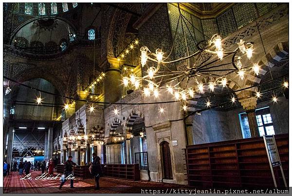 藍色清真寺(Sultan Ahmet Camii)