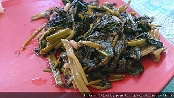 午餐 in 水牛島上的海鮮燒烤餐