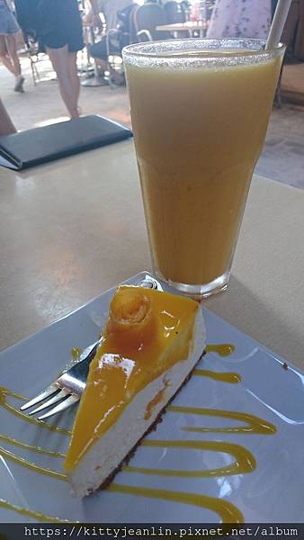 下午茶 in Cafe de Sol BORACAY