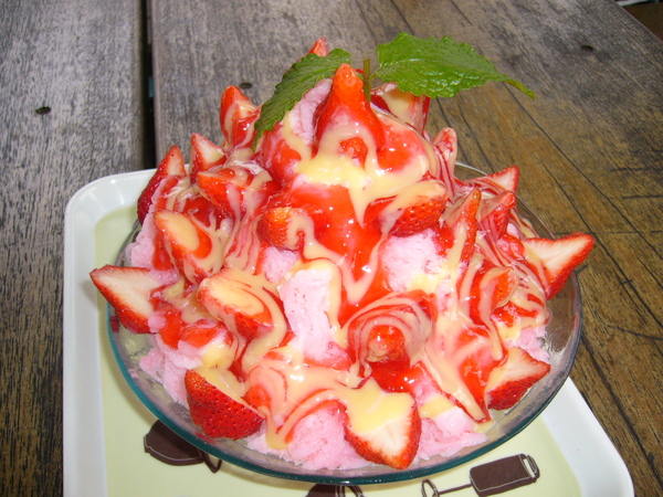 大草莓冰3.JPG 大草莓冰3.JPG