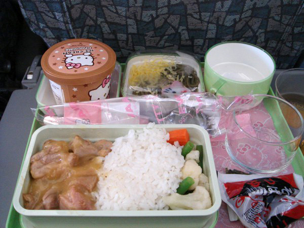 HELLOKITTY飛機餐