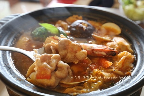 台中大里美食漫典咖啡輕食養生健康海鮮義大利麵.番茄百匯健康煲.漫典起司牛肉丸5028 台中大里美食漫典咖啡輕食養生健康海鮮義大利麵.番茄百匯健康煲.漫典起司牛肉丸5028