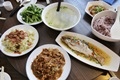 花蓮新城火車站附近餐飲店用餐 花蓮新城火車站附近餐飲店用餐