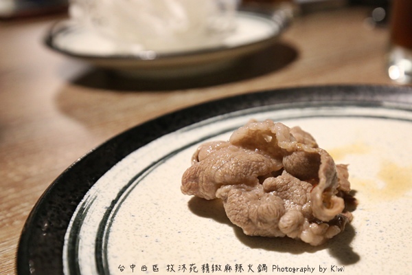 台中西區牧沐苑精緻麻辣火鍋BRT茄苳腳鄰近皇家四季酒店高hotel one草悟道市民廣場9179 台中西區牧沐苑精緻麻辣火鍋BRT茄苳腳鄰近皇家四季酒店高hotel one草悟道市民廣場9179