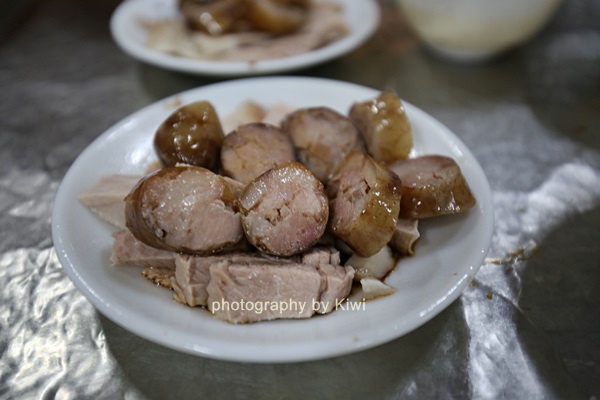 台南鹽水張瑞芳豬頭飯鹽水公有零售市場內2560 台南鹽水張瑞芳豬頭飯鹽水公有零售市場內2560
