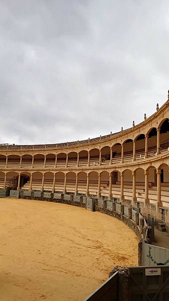 LINE_ALBUM_西班牙 龍達 RONDA_230218_41.jpg