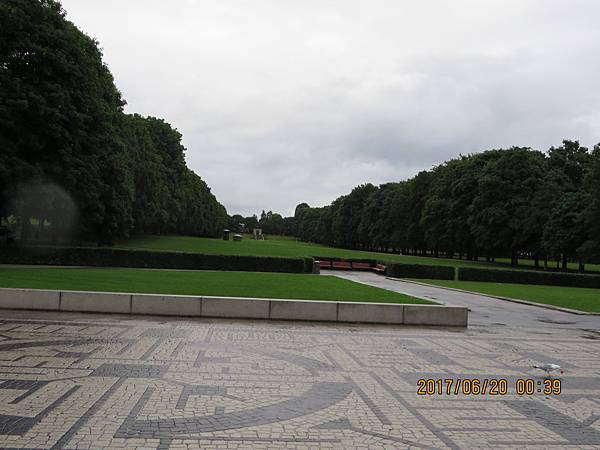 IMG_0557.JPG IMG_0557.JPG