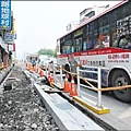 新莊中正路顧人怨施工.jpg