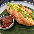 Khao_ji_patte_breakfast.jpg