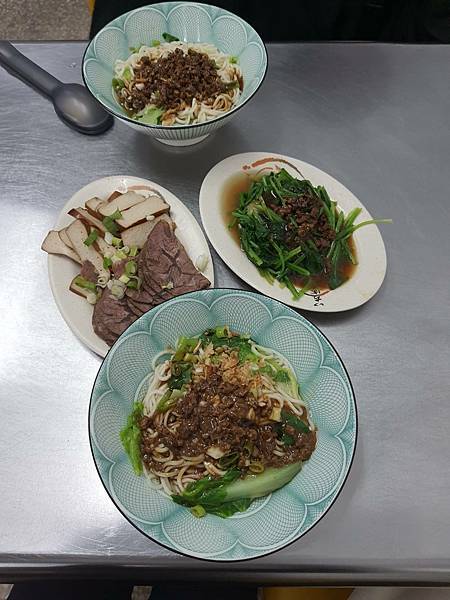 大直站美食.jpg