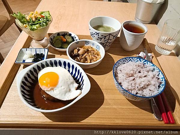 「Koya」漢堡排定食.jpg