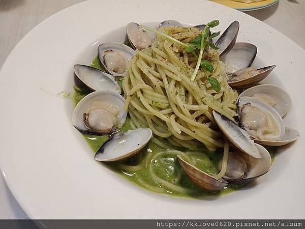 「茶餘飯後」青醬風味甘甜蛤蜊義大利麵.jpg