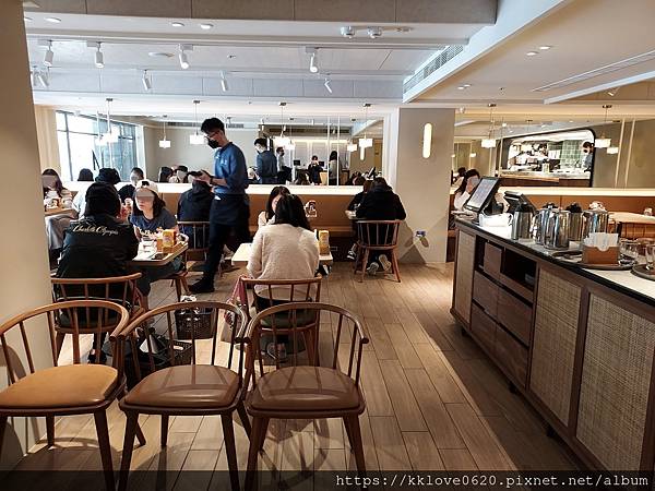 「M One cafe」02.jpg