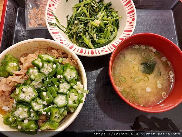 「SUKIYA」迷你碗秋葵牛丼+套餐.jpg