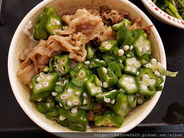 「SUKIYA」迷你碗秋葵牛丼.jpg