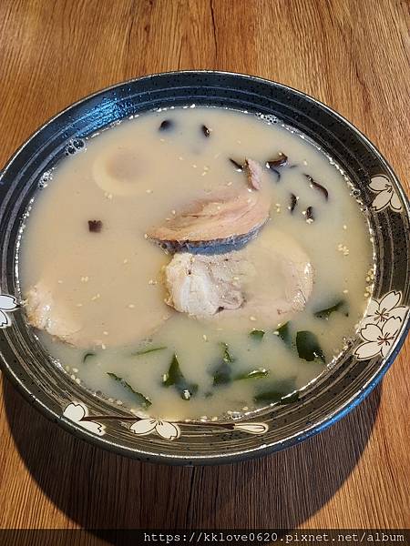 「功夫厚切牛肉麵」叉燒拉麵01.jpg