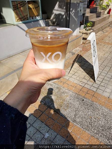 「MIXO Coffee」冰拿鐵.jpg