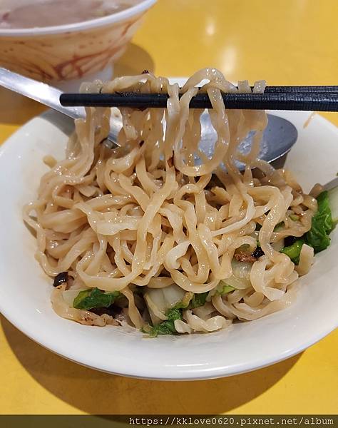 桃園「有家麵店」乾意麵02.jpg