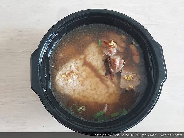 「7-11」台北鳥喜炙燒雞腿湯泡飯02.jpg