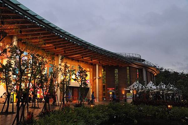 雨中花博253.JPG 雨中花博253.JPG