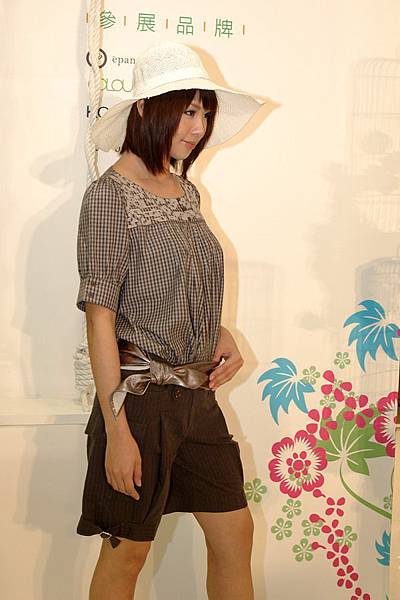 2009春夏服裝秀086.jpg