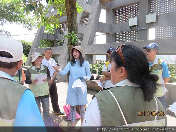 1060624救國團基隆市中山區團委會團委會社區綠美化曁六月份月會 (7).JPG