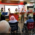 1061112(日) 救國團基隆市中山區團委會至市立醫院關懷長者活動 (9).jpg