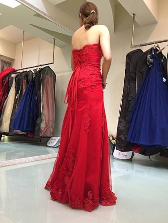 [推薦]禮服出租推薦-手工禮服