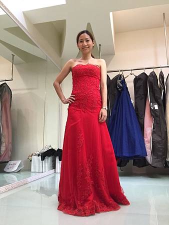 [推薦]禮服出租推薦-手工禮服