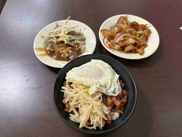 (楠梓區) 等魚砂鍋｜智勝所｜重慶渝小麵｜鶴味道｜正興麻辣泡