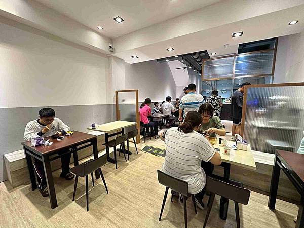 (楠梓區) 等魚砂鍋｜智勝所｜重慶渝小麵｜鶴味道｜正興麻辣泡