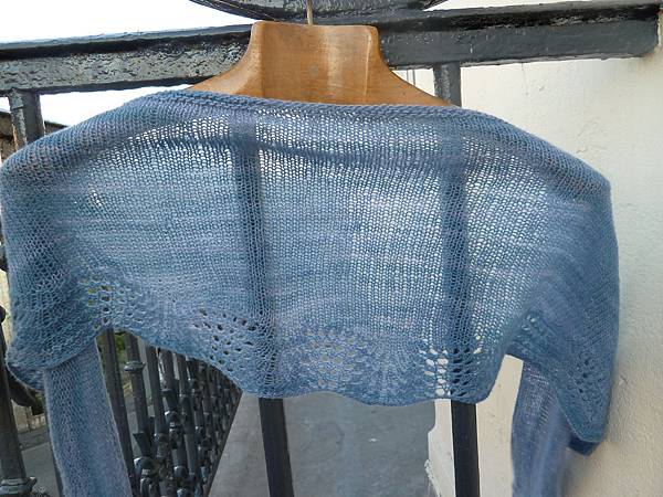 Abyssal 披肩(一絞)7.JPG