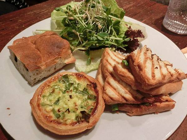 S__83574790 S__83574790