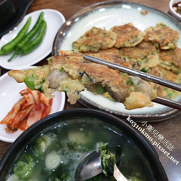 韓國高速巴士地下街必吃美食.牡蠣湯飯 (1) 韓國高速巴士地下街必吃美食.牡蠣湯飯 (1)