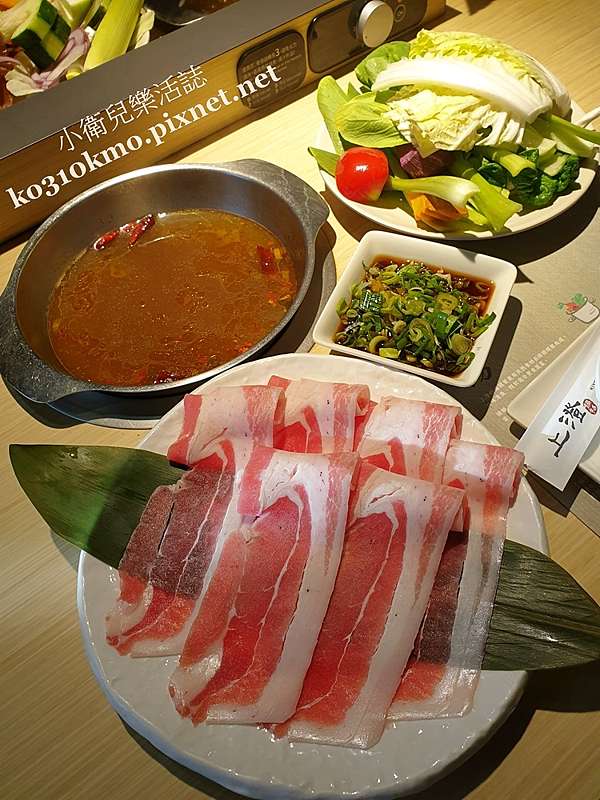 台中火鍋吃到飽．上澄鍋物(甘醇好湯頭．新鮮時蔬吃到飽)近台中公園/一中商圈@ 小衛兒樂活誌:: 痞客邦::