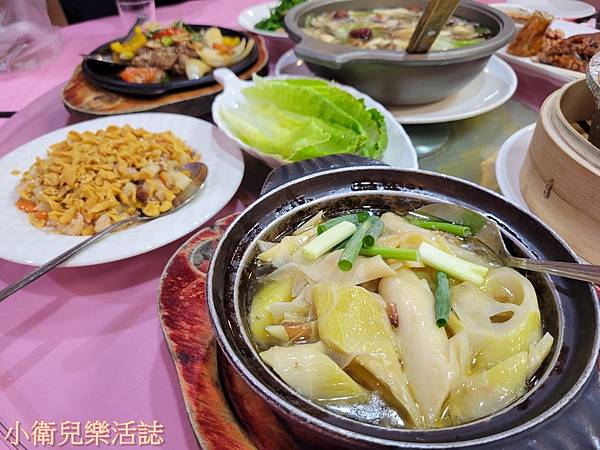 台中北屯美食．龍莊烤乳豬．大坑步道美食