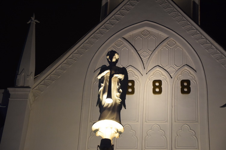 DSC_0813.JPG DSC_0813.JPG