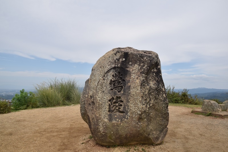 DSC_0195.JPG DSC_0195.JPG