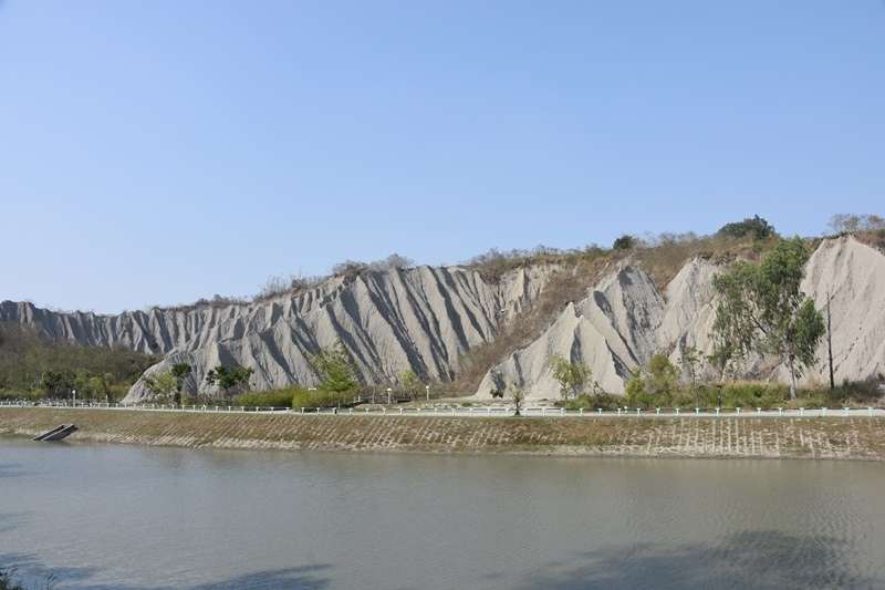 DSC_0466.JPG DSC_0466.JPG